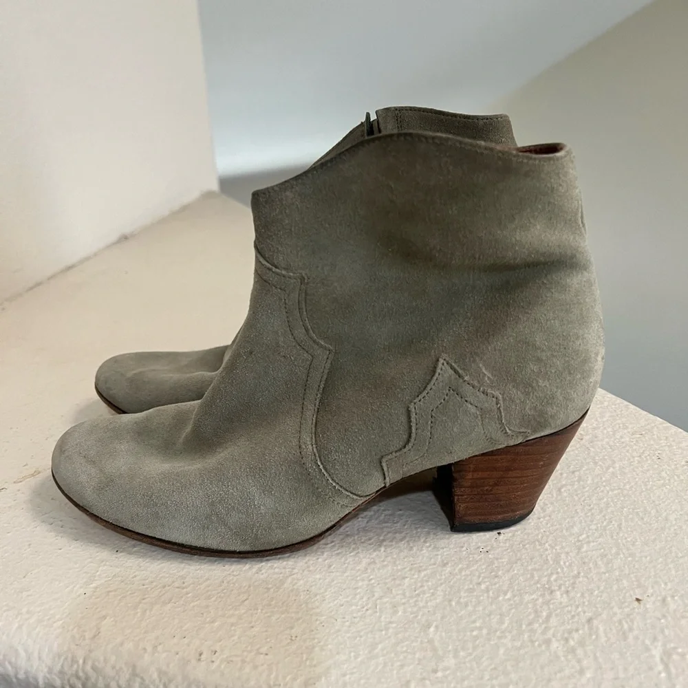 Isabel Marant questions leave